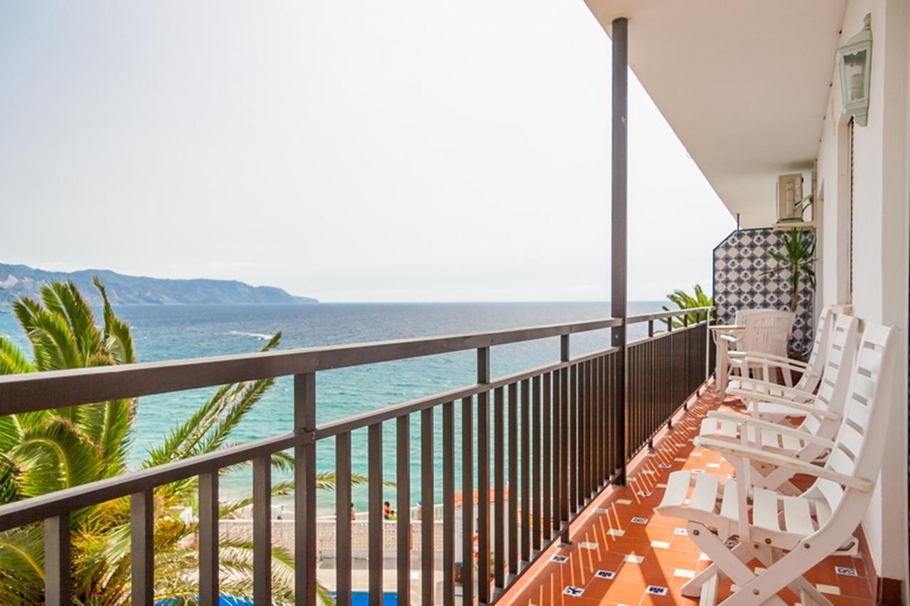 Carabeo Rocamar Nerja Apartamento Exterior foto
