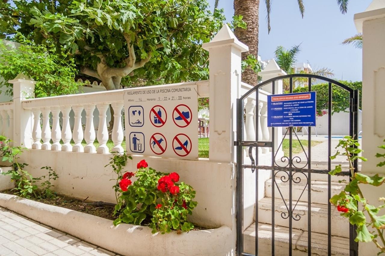 Carabeo Rocamar Nerja Apartamento Exterior foto